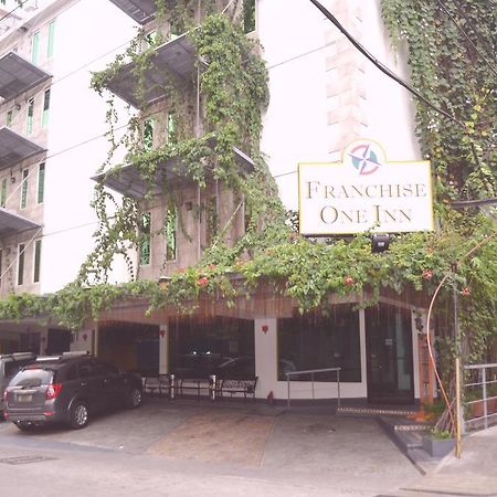 סן פדרו מקאטי Franchise One Hotel מראה חיצוני תמונה
